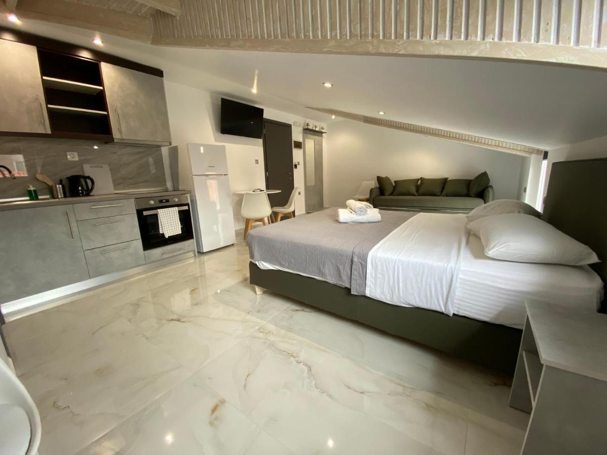 Hotel Almira Agía Triás Ngoại thất bức ảnh