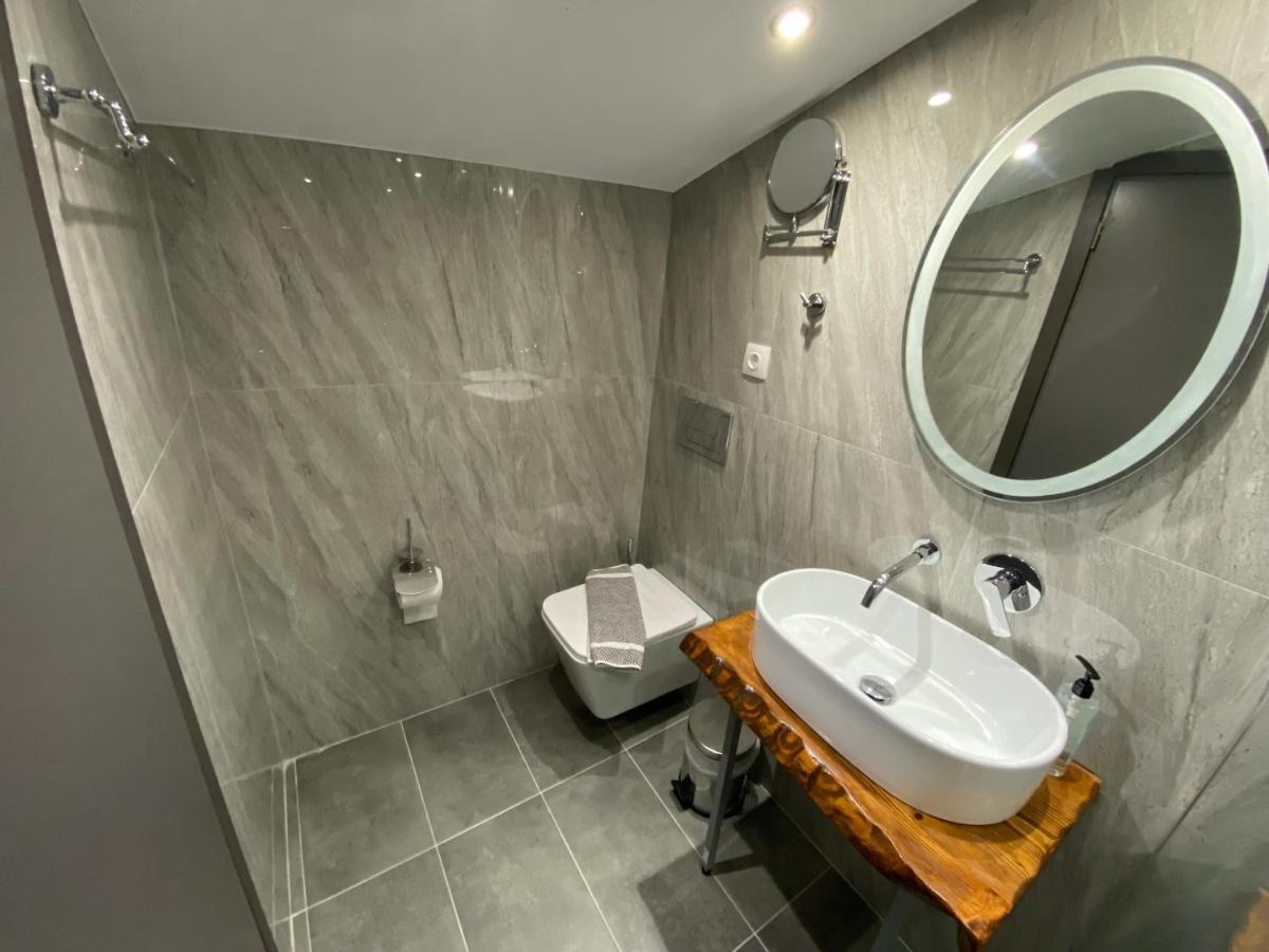 Hotel Almira Agía Triás Ngoại thất bức ảnh